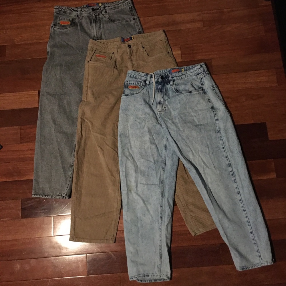 Loose fit empire jeans